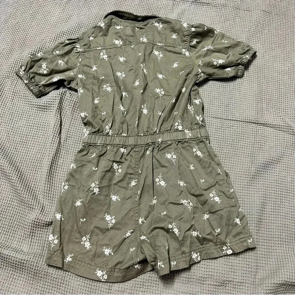 Kids floral denim material romper | size L 10-12